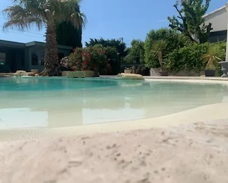 Holiday home Pour 2 Personnes Avec Piscine Ideal Pour Escapade Relaxante